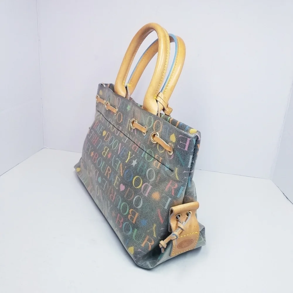 🌸 Dooney‎ & Bourke | Signature Letters Hand